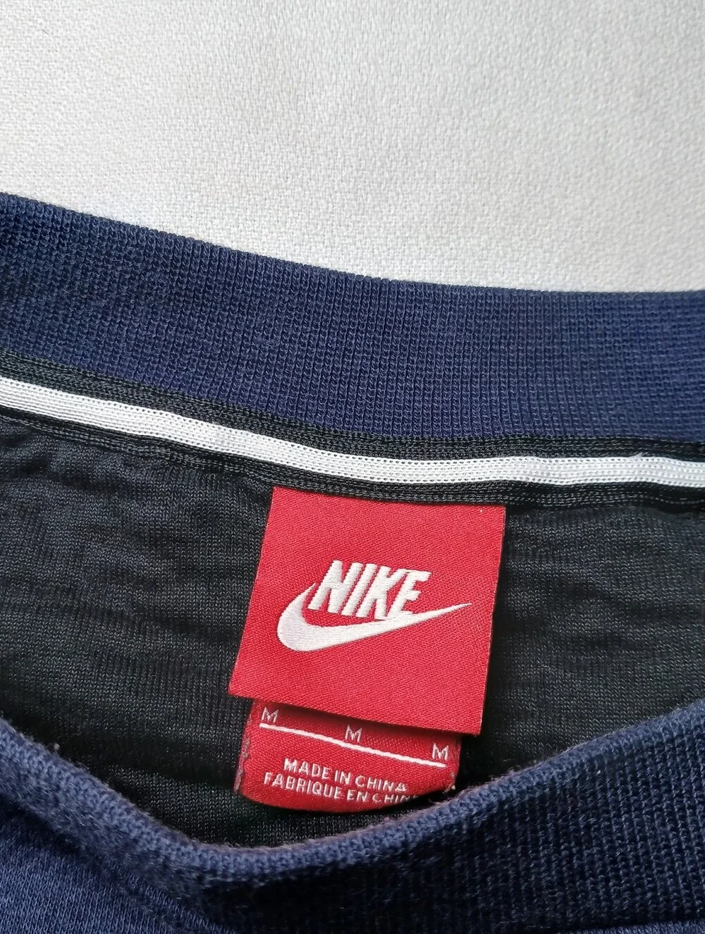 Nike classic crewneck